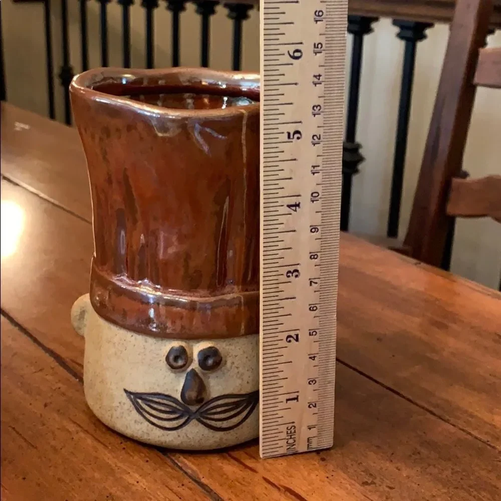 Takahashi Le Chef Pottery Vase / Chopstick Holder